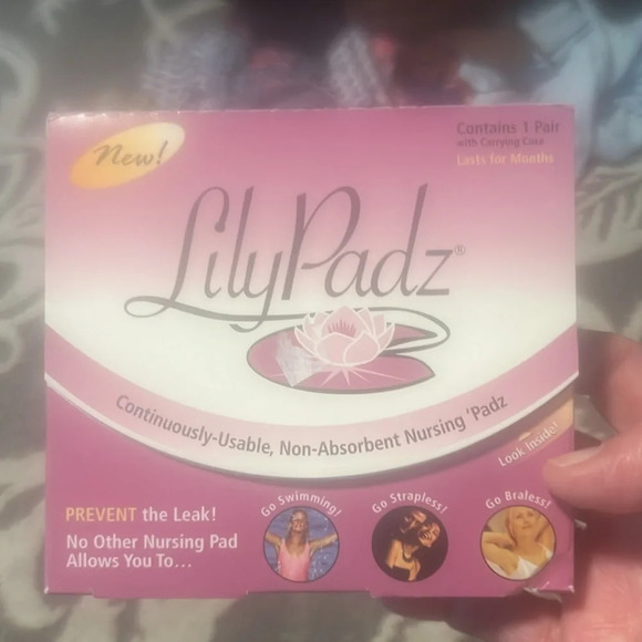 Lily padz continuously usable. Swimming strapless braless. Last for months - Picture 2 of 4